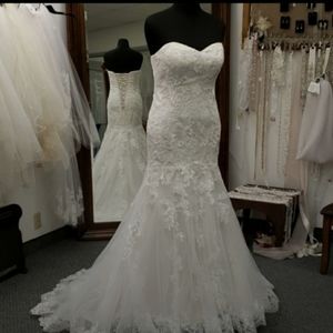 Alfred Angelo Gown